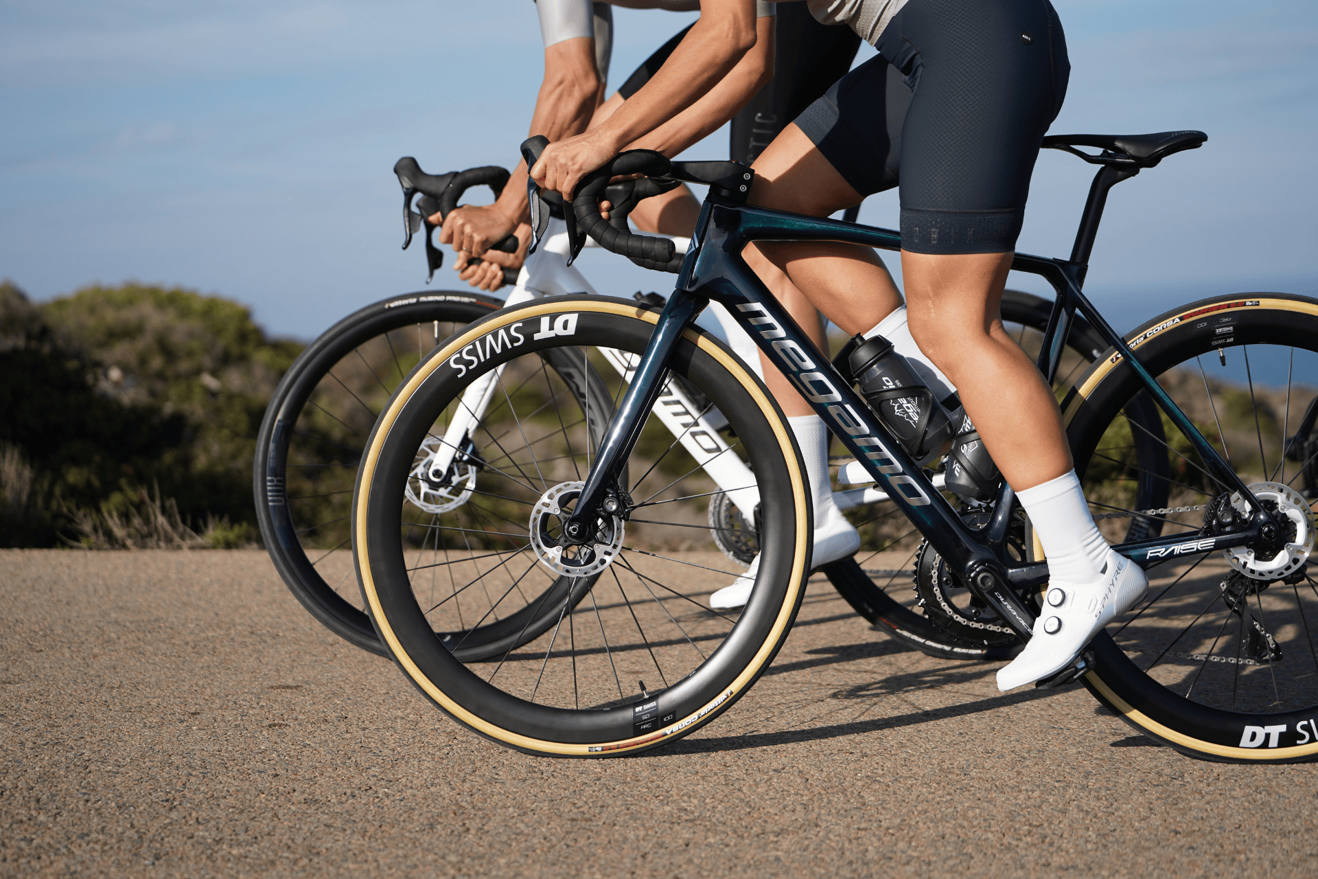 bicicleta MEGAMO RAISE​